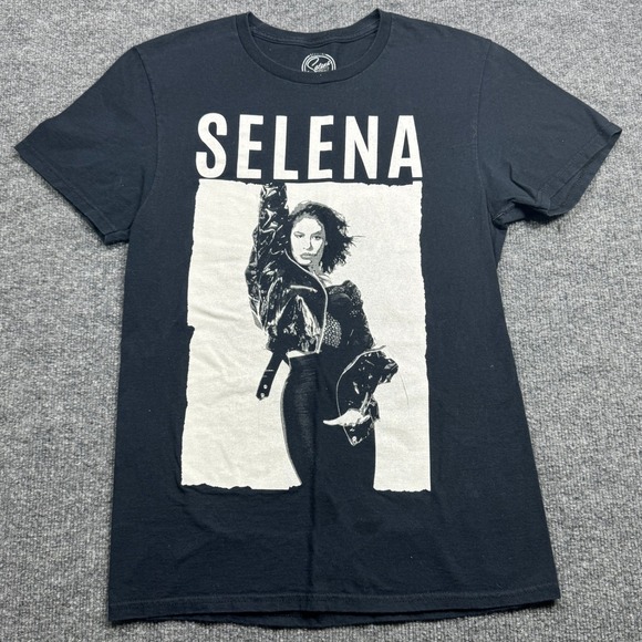 Official Selena Merchandise Tops - Selena Quintanilla Official Merchandise T Shirt Womens S Black Graphic Tee
